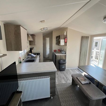 3 Bedroom Modern Caravan Sleeps Up To 8 Millom Exteriér fotografie