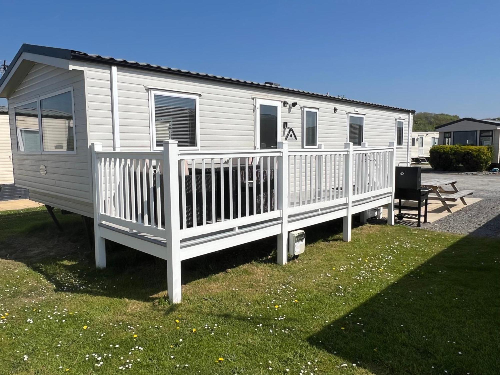 3 Bedroom Modern Caravan Sleeps Up To 8 Millom Exteriér fotografie